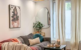 Elegance Au Coeur De Tarbes