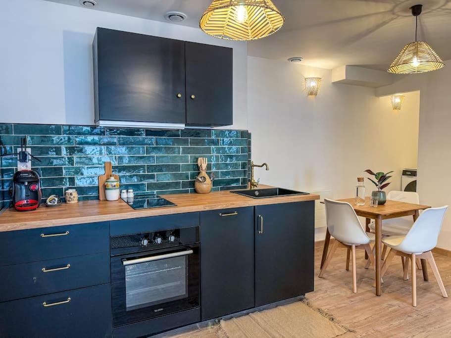 Apartamento Elegance Au Coeur De Tarbes Exterior foto